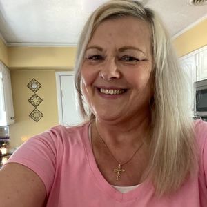 Meet your Posher, Jo Ann